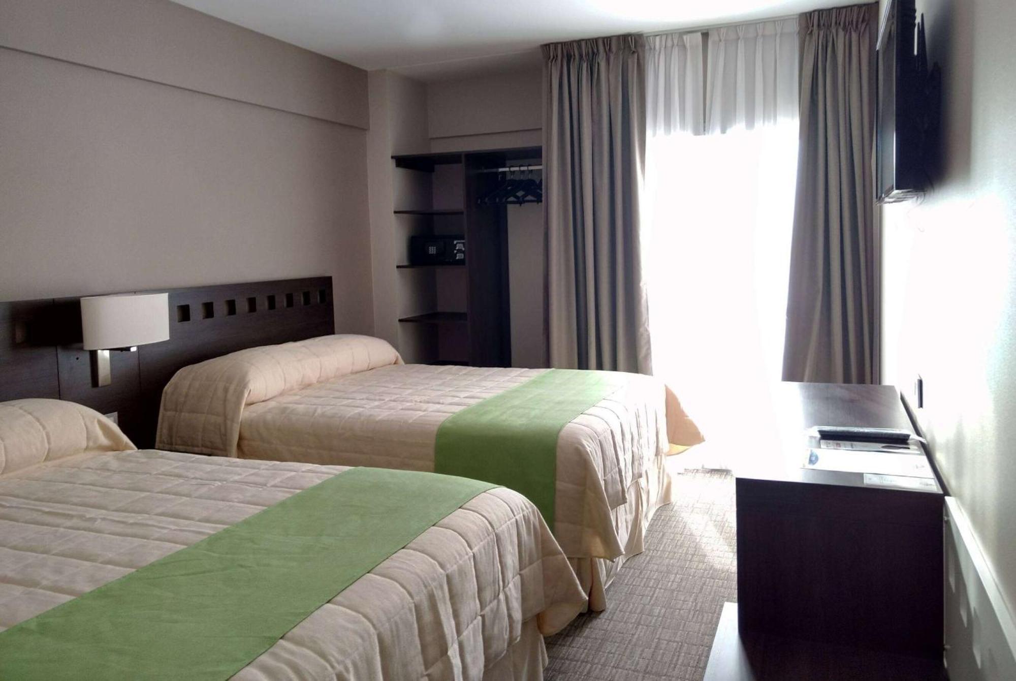 Days Inn & Suites By Wyndham La Plata Esterno foto