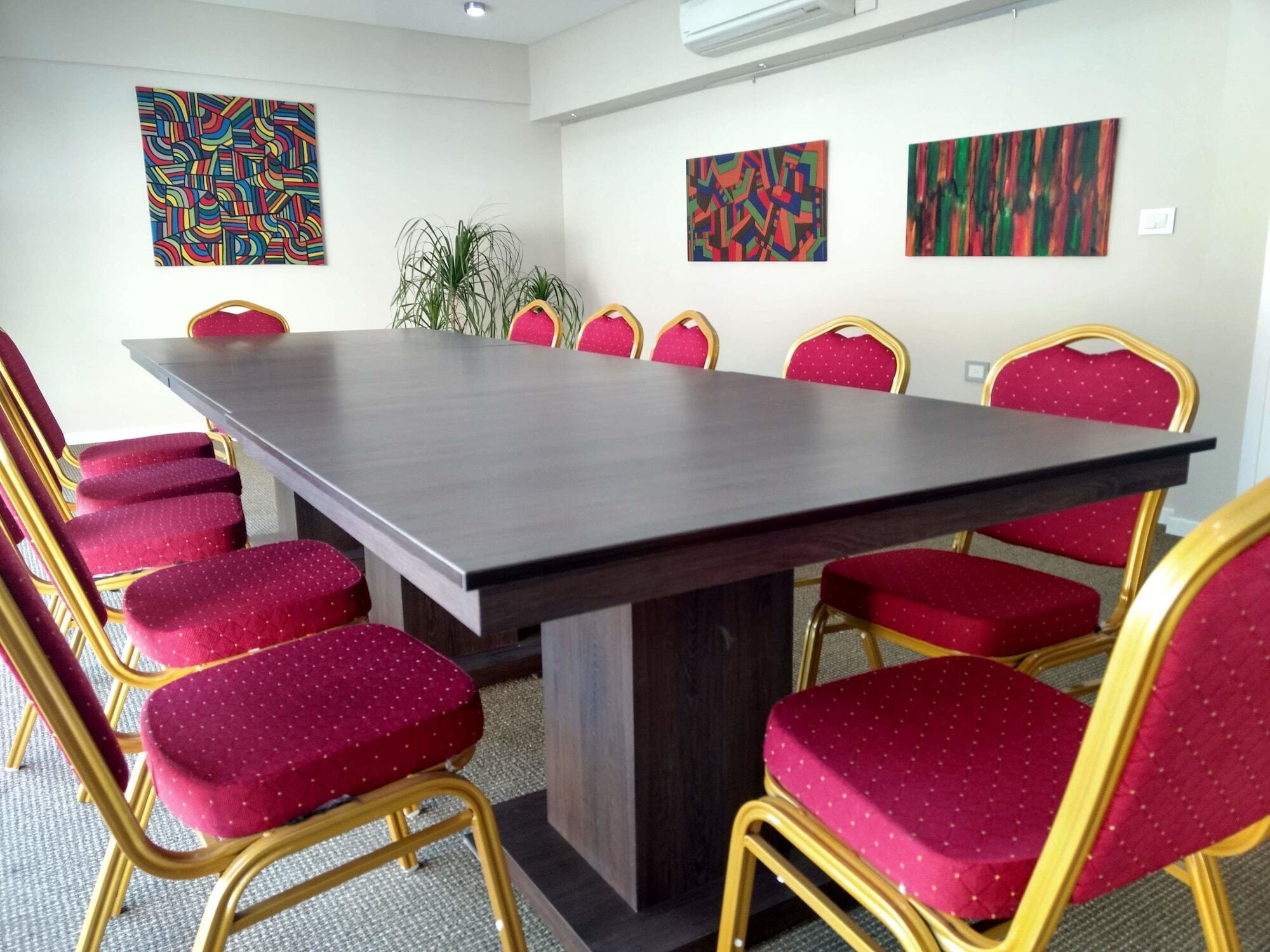 Days Inn & Suites By Wyndham La Plata Esterno foto