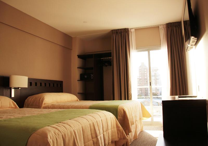 Days Inn & Suites By Wyndham La Plata Esterno foto