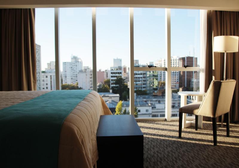 Days Inn & Suites By Wyndham La Plata Esterno foto